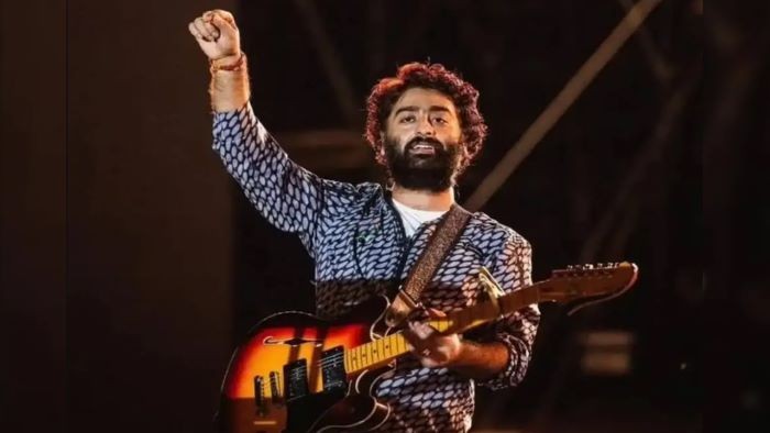 বাংলাদেশে আসছেন অরিজিৎ সিং!